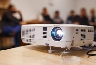 Dịch vụ chuyên sửa chữa máy chiếu uy tín tại tp.hcm.